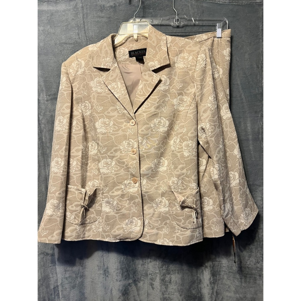 Blacker by Stanley Blacker Beige‎ Floral Embroidered Blazer Skirt Suit 20W NWT